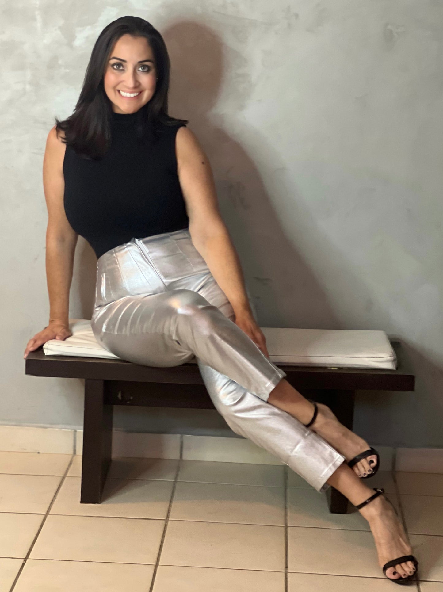 PANTALÓN SKINNY PLATA METÁLICO