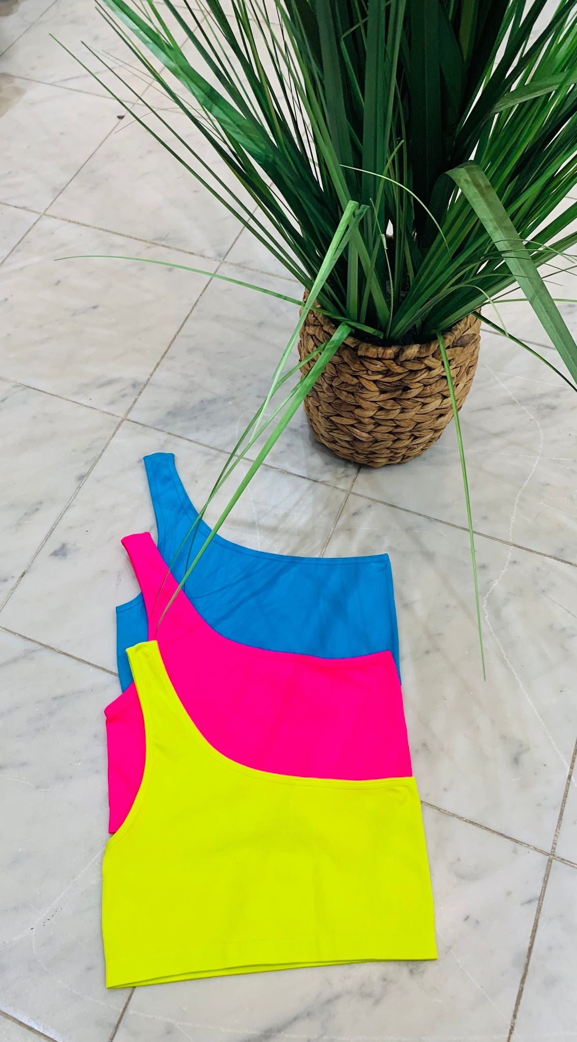 ONE SHOULDER BASIC TOPS