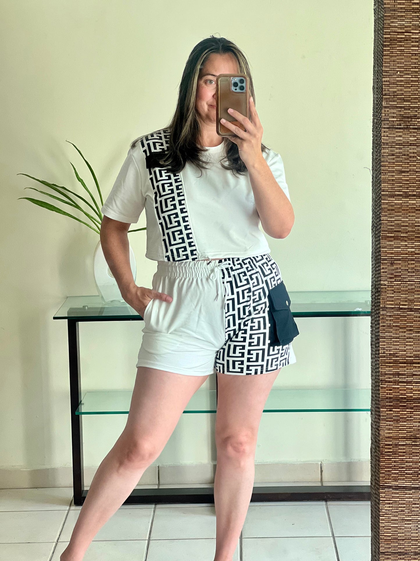 SET BLACK AND IVORY