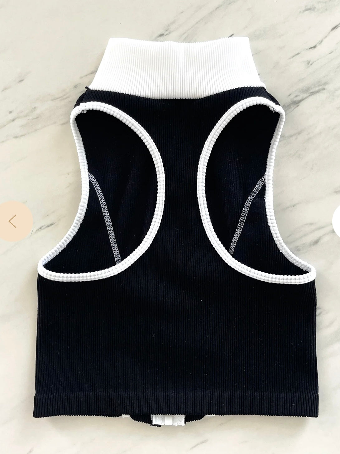 BASIC BLACK/WHITE RIBBED ZIPPER TURTLENECK CROP TOP