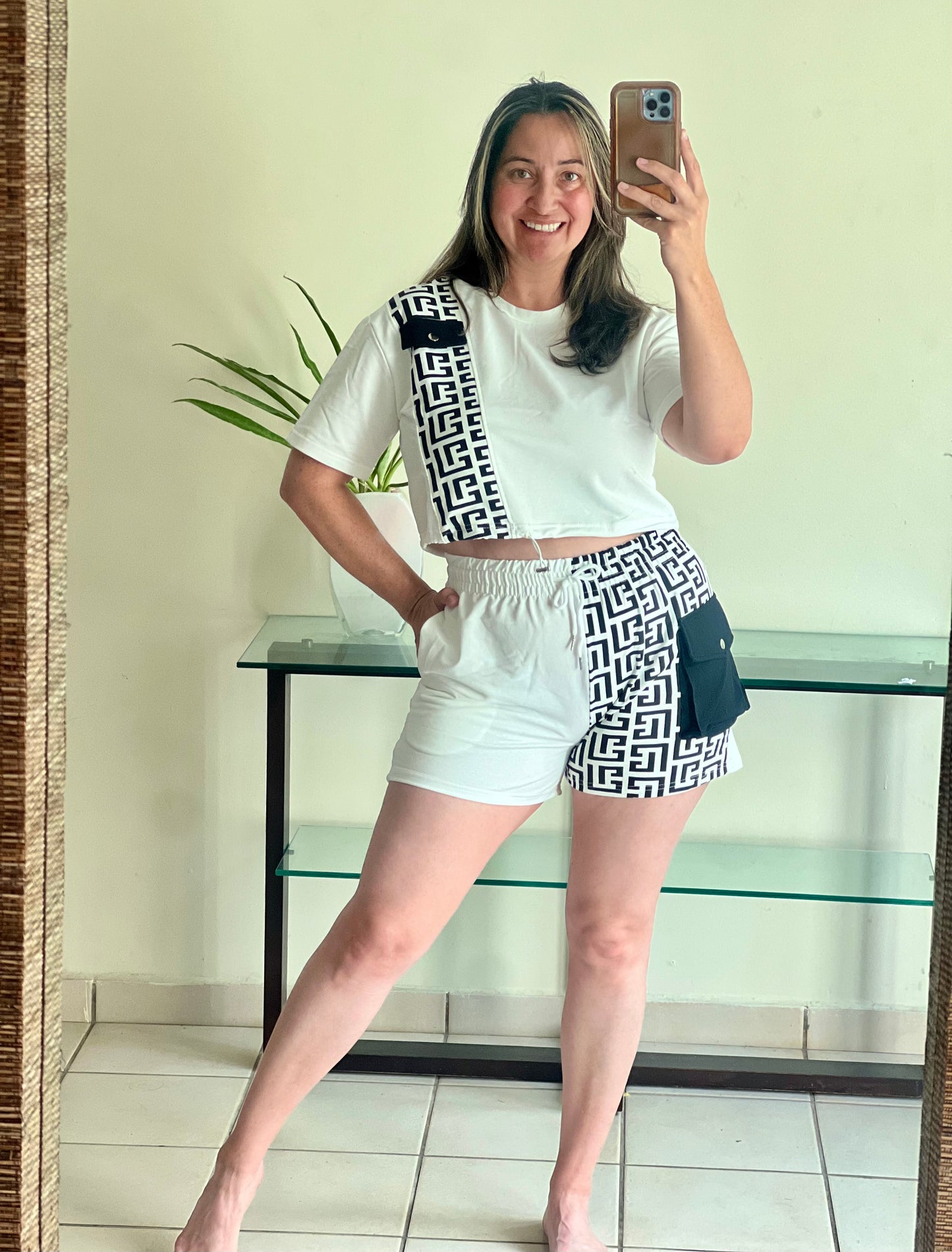 SET BLACK AND IVORY