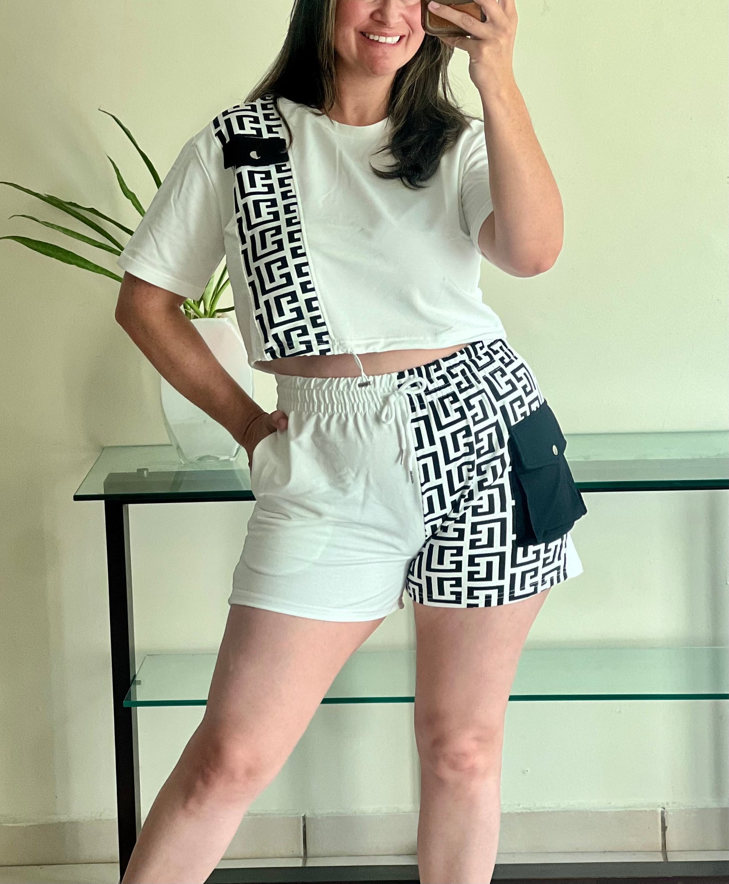 SET BLACK AND IVORY