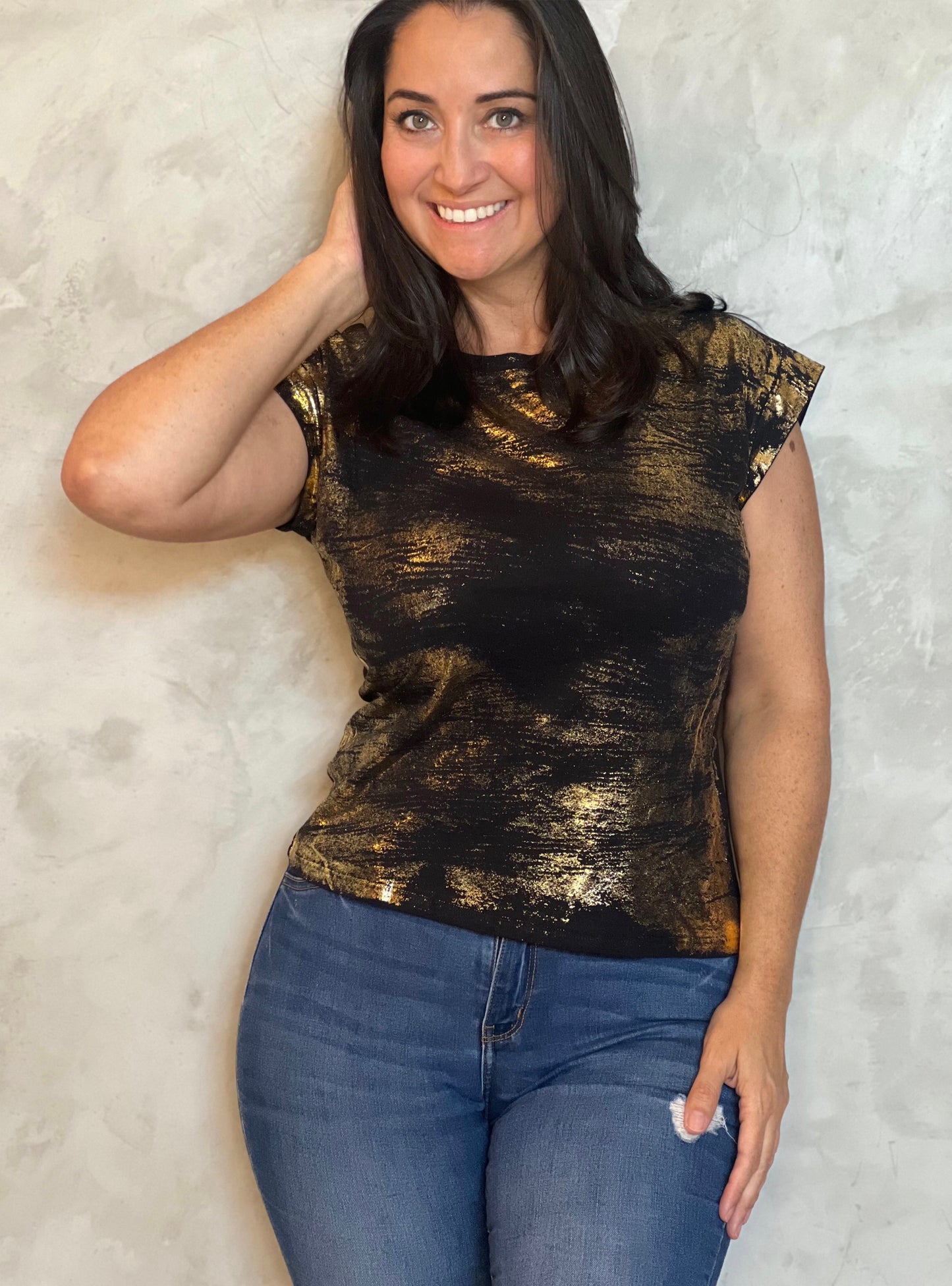 SALE - 🏷️ TOP BLACK & GOLD