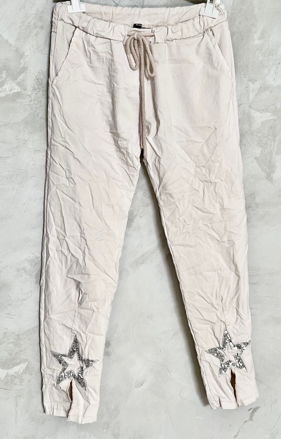BEIGE JOGGERS WITH SEQUINS STARS