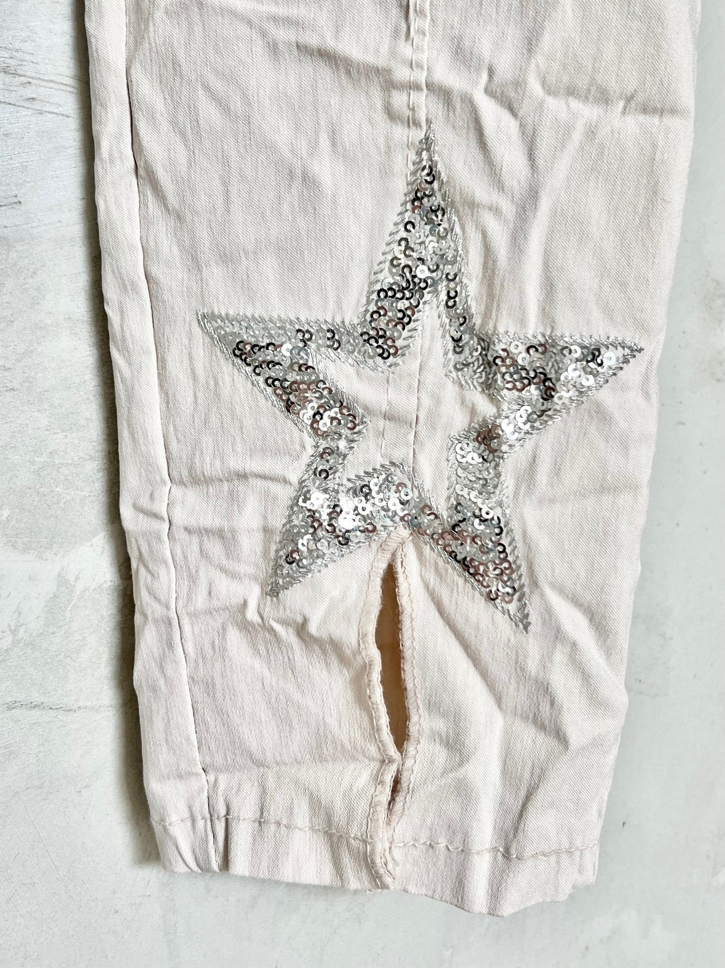 BEIGE JOGGERS WITH SEQUINS STARS