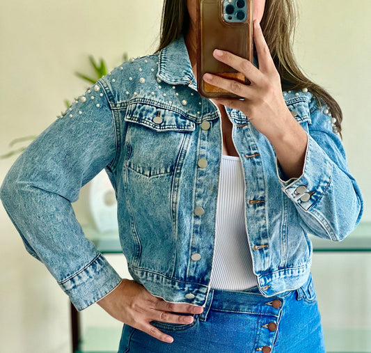DENIM JACKET WITH PEARLS